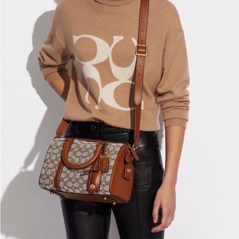 COACH RUBY SATCHEL 25 IN SIGNATURE TEXTILE JACQUARD